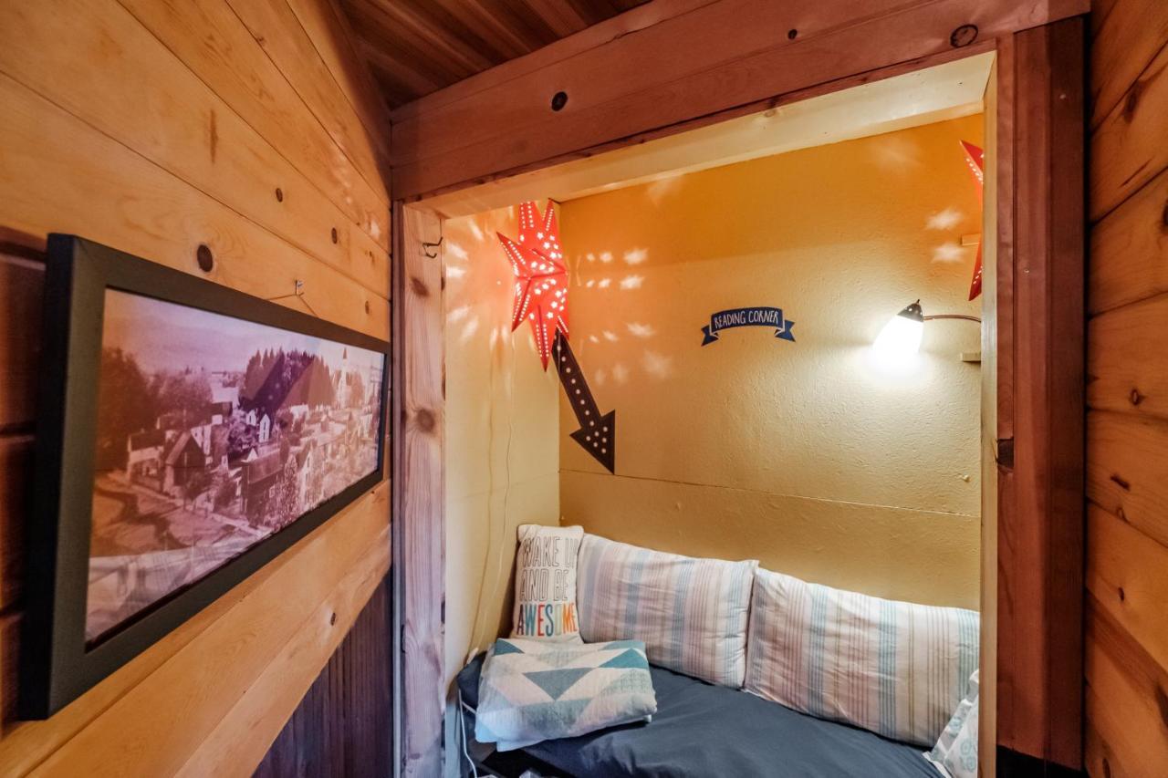Mamere'S Guest House Monmouth Екстер'єр фото